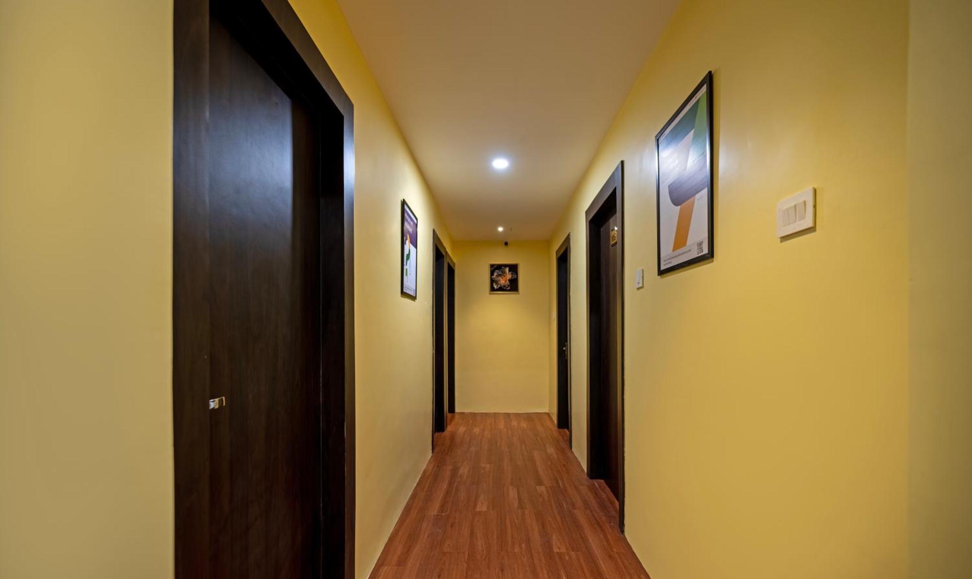 Treebo Taj Square, 10 Mins From Airport Hotel Patna  Exterior photo