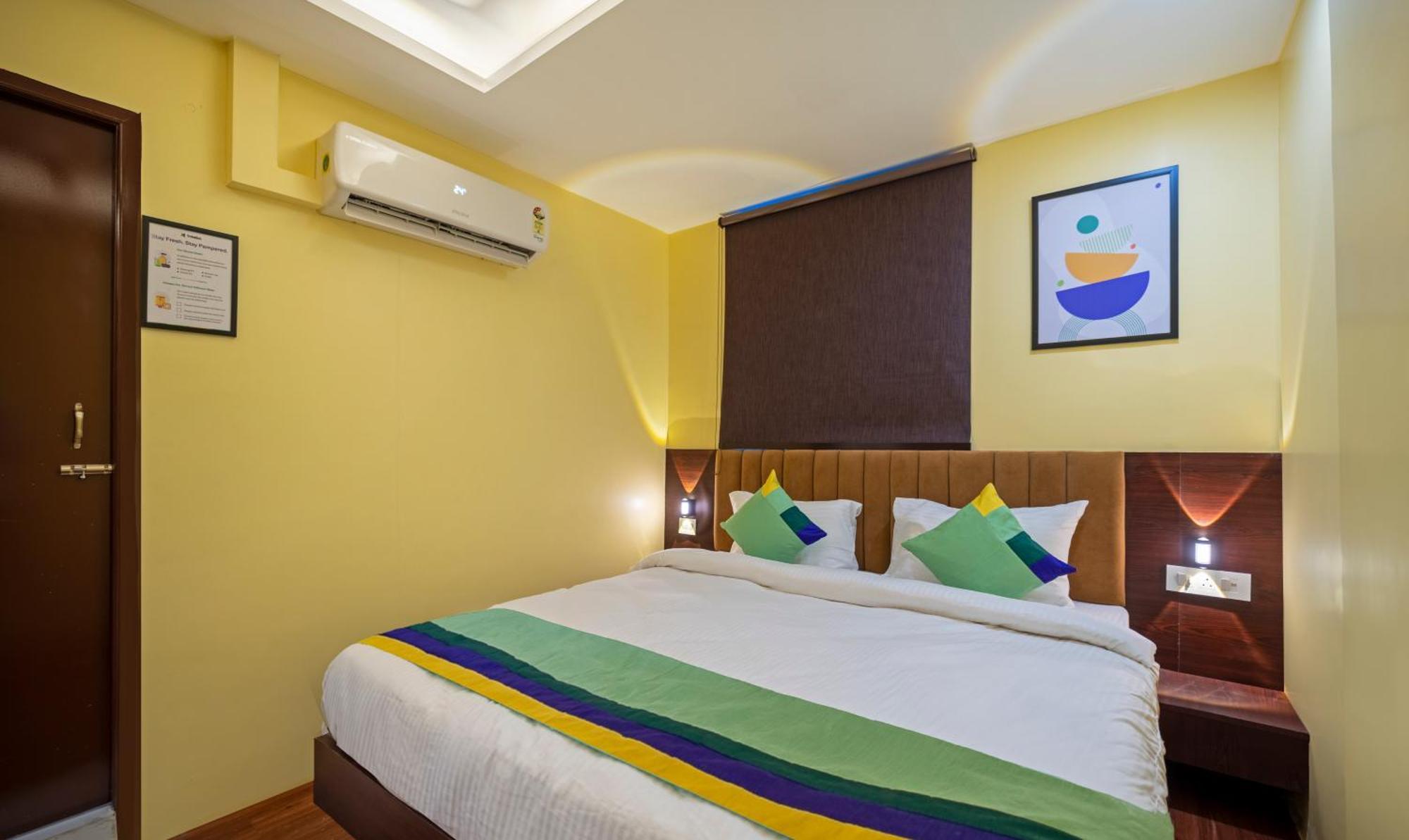 Treebo Taj Square, 10 Mins From Airport Hotel Patna  Exterior photo
