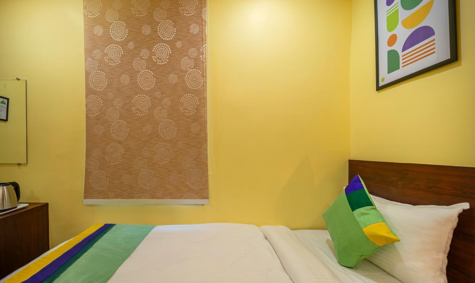 Treebo Taj Square, 10 Mins From Airport Hotel Patna  Exterior photo